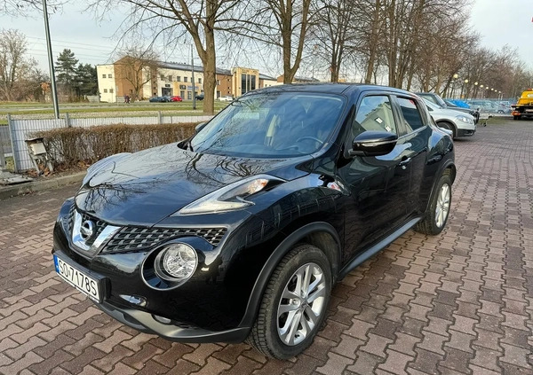 Nissan Juke cena 54000 przebieg: 73600, rok produkcji 2017 z Bełchatów małe 172